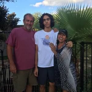 Meet your Posher, Andrea